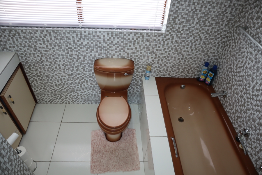 3 Bedroom Property for Sale in Wavecrest Eastern Cape